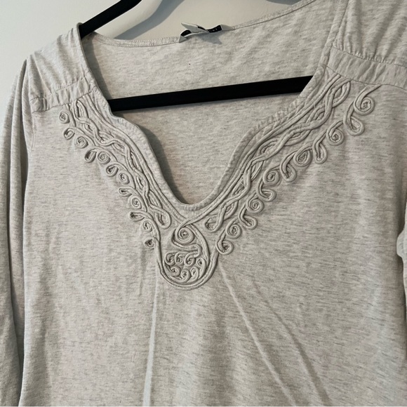 Banana Republic Shirt - EUC/Like New - Picture 2 of 6